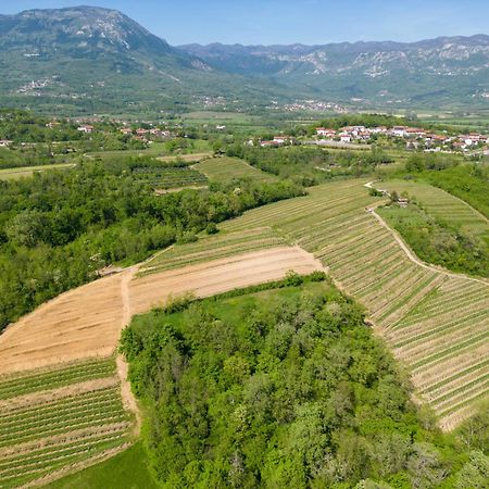 Apartma Valic Ajdovščina Kültér fotó