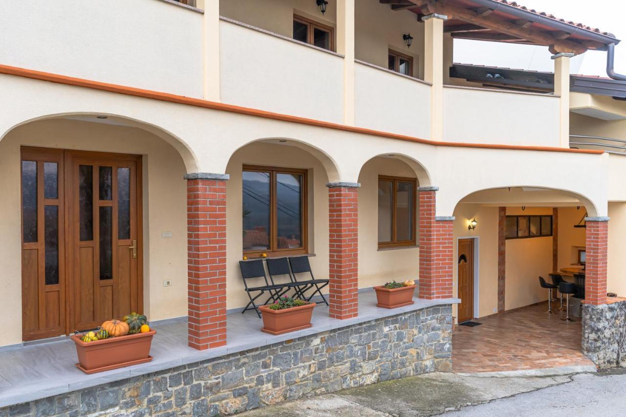 Apartma Valic Ajdovščina Kültér fotó